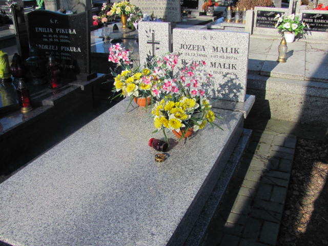 Józefa Malik 1892 Jedlicze i Potok - Grobonet - Wyszukiwarka osób pochowanych