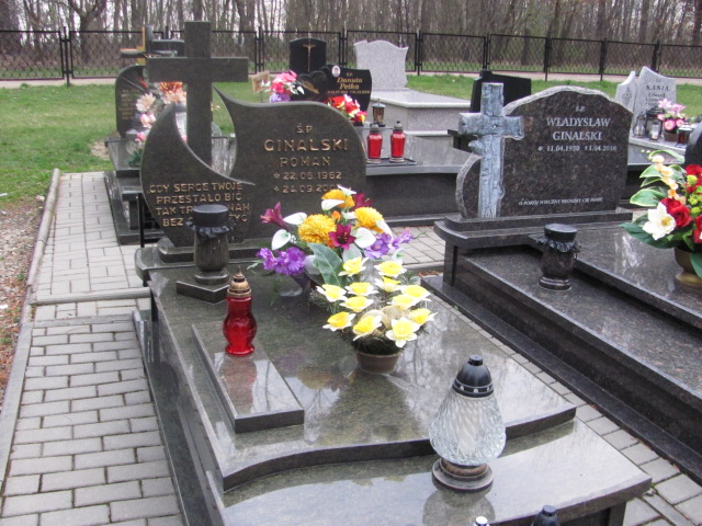 Grób Roman Ginalski
