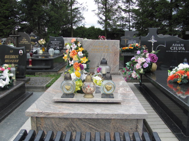 Grób Zdzisław Szkałuba